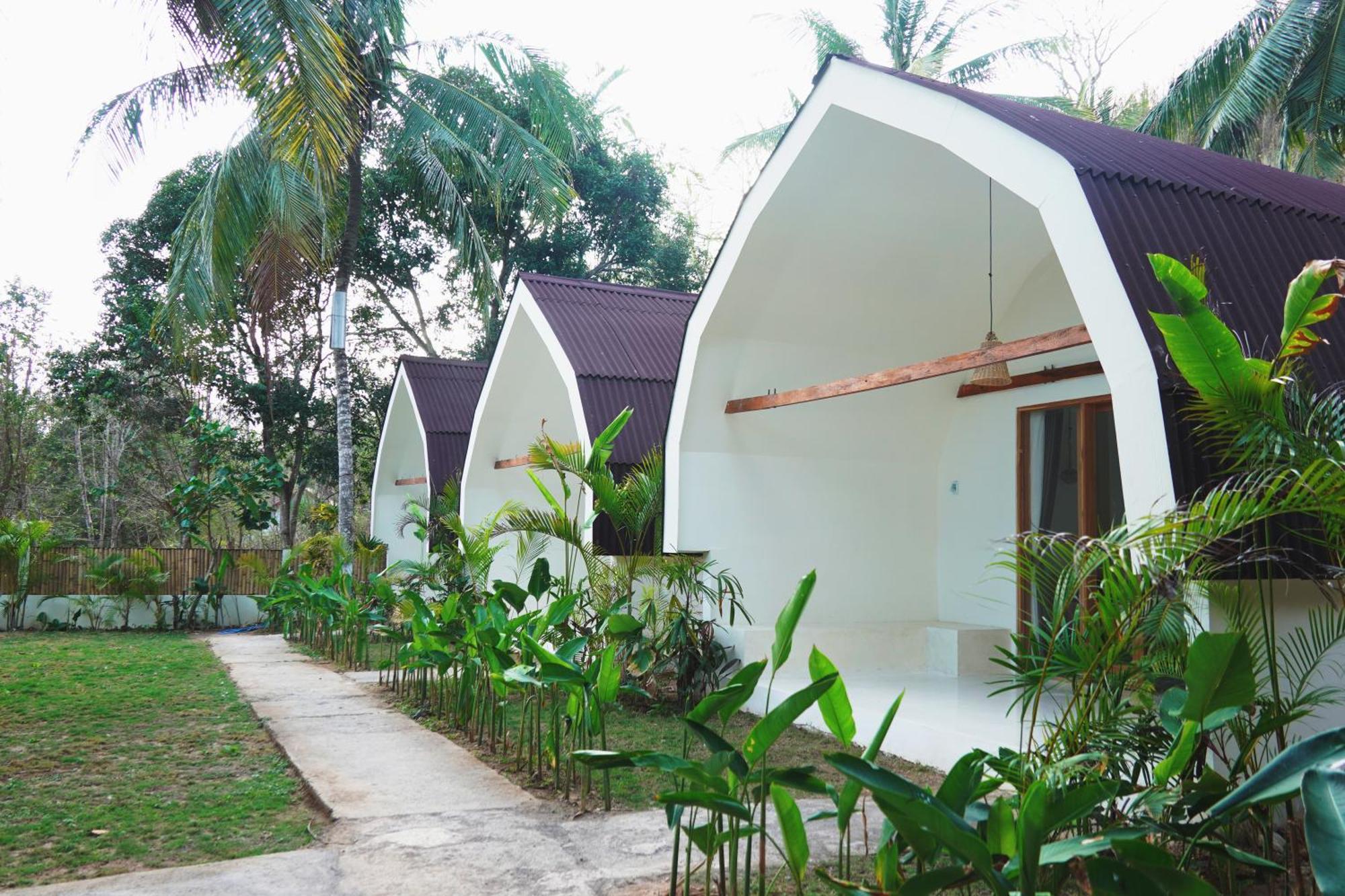 Jungle Bungalows Kuta  Buitenkant foto